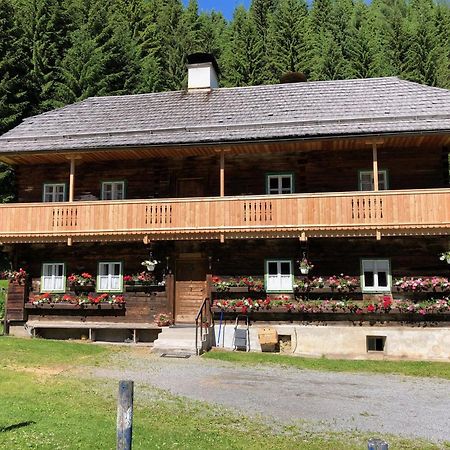 Appartement Schlosserhaus Turrach Turracher Höhe Buitenkant foto